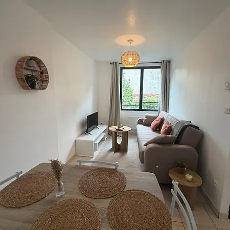 Bel Proche Du Chateau Apartment